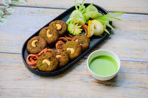Haryali Kabab [6 Pcs] With Roomali Roti