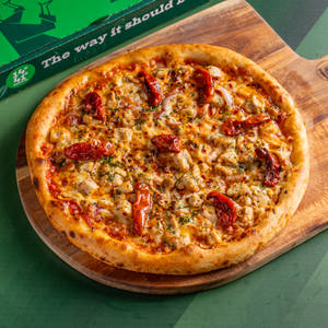 Smoked Chicken Pizza