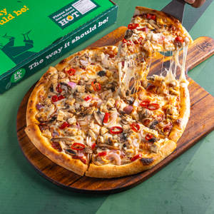 Tuscan Chicken Pizza