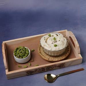 Elaichi Shrikhand