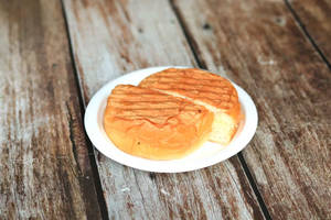 Bun With White Butter