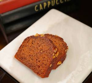 Banana Walnut Cake Slice