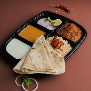 Executive Thali - Non Veg