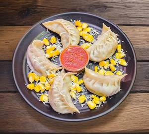 Corn cheese steamed momos