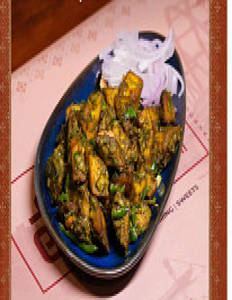 Gongura Pachimirchi Paneer Vepudu