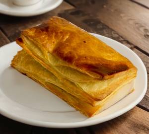 Veg Puff [1 Piece]