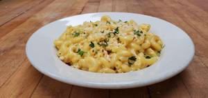 Mac N Cheese (500ml)