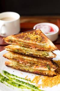 Aloo Sandwich (4 Pcs)
