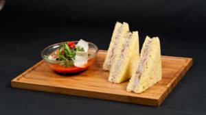 Coleslaw Sandwich (4 Pcs)