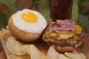 Pelvis Burger