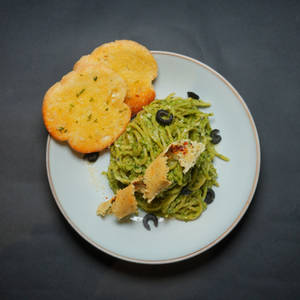 Prawns Spaghetti Aglio E Olio With Parmesan