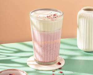 Rose Milk Latte