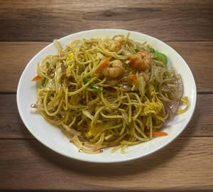 Hakka Noodles (Prawns)
