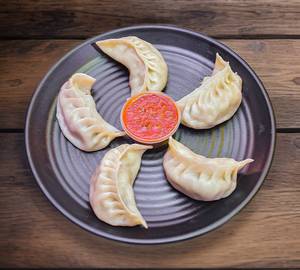 Veg steamed momos