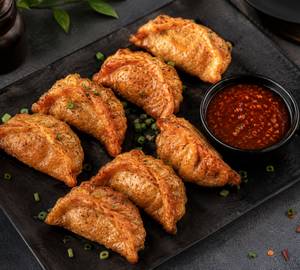 Chicken momos
