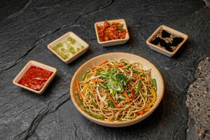 Veg Hakka Noodles
