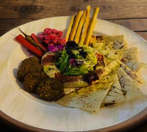 Veg Hummus Platter