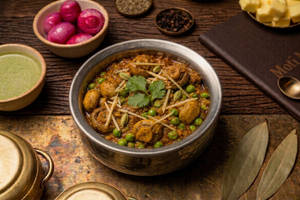 Mutter Mushroom Masala