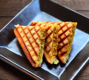 Sweet corn sandwich