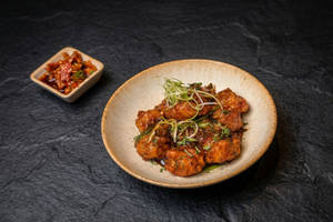 Chicken Manchurian (Dry) [10 Pcs]