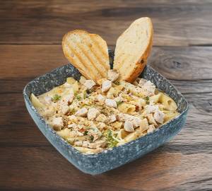 Creamy Alfredo Pasta