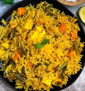 Handi Veg Biryani (with Raita)