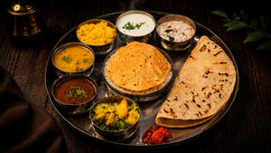 Special Maharashtrian Veg Thali - Jwari Bhakri