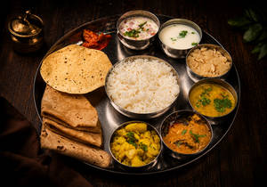 Special Maharashtrian Veg Thali - Chapati