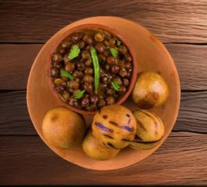 Mini Litti With Kala Chana Ghugni