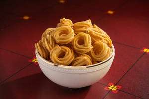 Mini Garlic Murukku