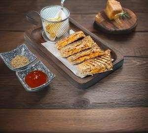 Chicken Club Sandwich