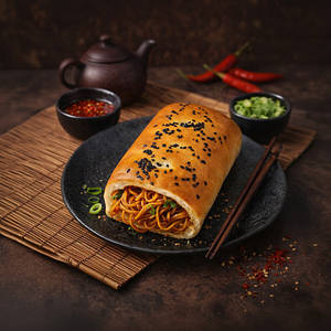 Chinese Bun With Noodles