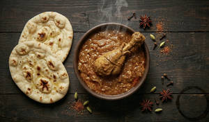 Chicken Chaap With Baby Naan(2pcs)
