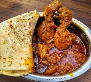 Desi Chicken Masala Curry 6Pice Paratha