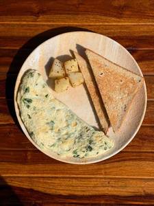 Egg White Mushroom & Spinach Omelette