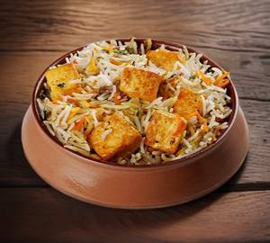 Veg paneer biryani