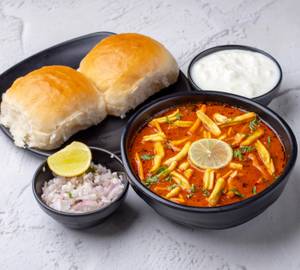 Dahi Misal Pav