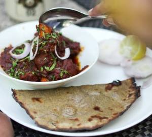 Maas bhujma