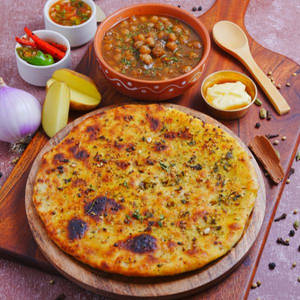Aloo Amritsari Kulcha