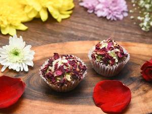 Kaju Rose Laddoo