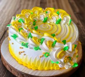 Pineapple filling mini cake