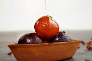 Gulab Jamin (per Pc)