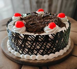 Black forest mini cake