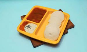 Plain Idli