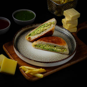 Cheese Chutney Toast (100 Gm)