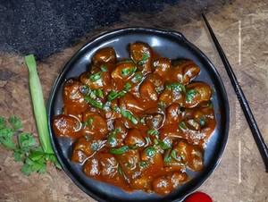Mushrooms manchurian gravy