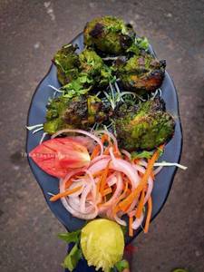 Pahadi Green Masala Chicken Tikka