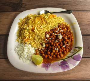 Chhole poha