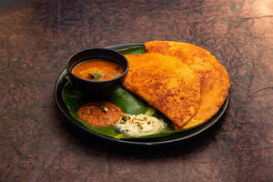 Ghee Podi Uttapam