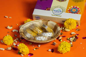 Besan Mewa Roll/slice